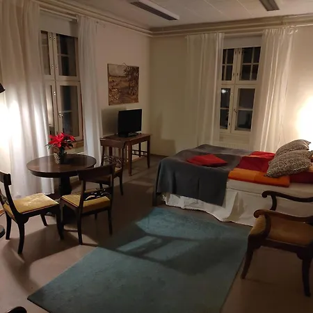 招待所 Puharila *