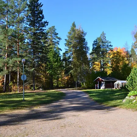 Puharila Πανσιόν *